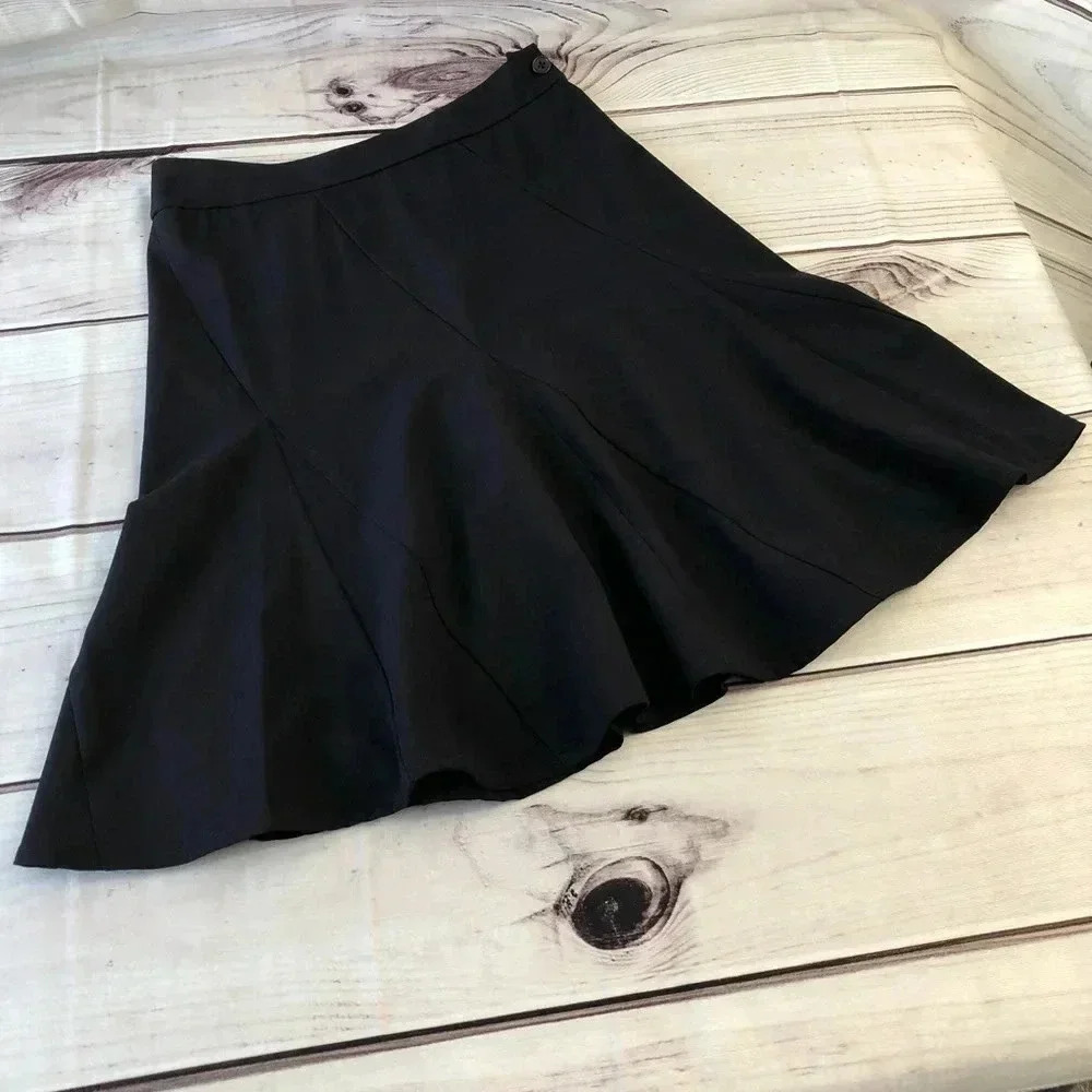 Cabi Flare Skirt Women Size 0 Black Paneled A-Line Knee Length Career Workwear